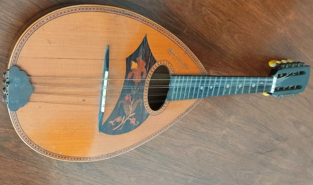 Mandoline_Carmencita_1930