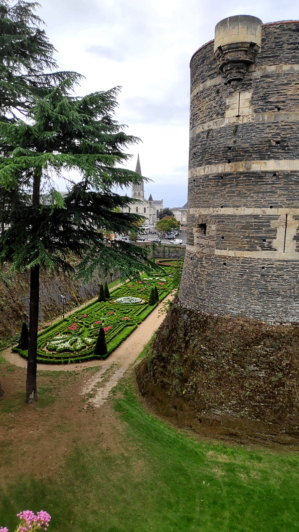 chateau