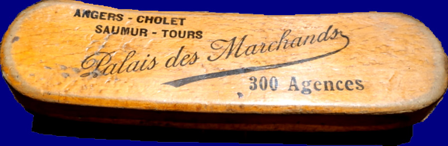 Brosse publicitaire Palais des Marchands