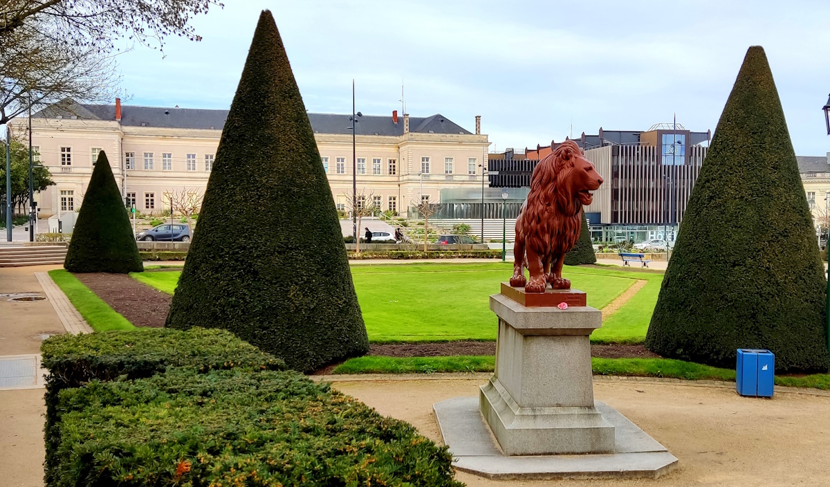 ANGERS_Jardin_du_mail