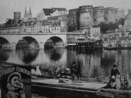 Angers_Pont_basse_chaine_Post_1850