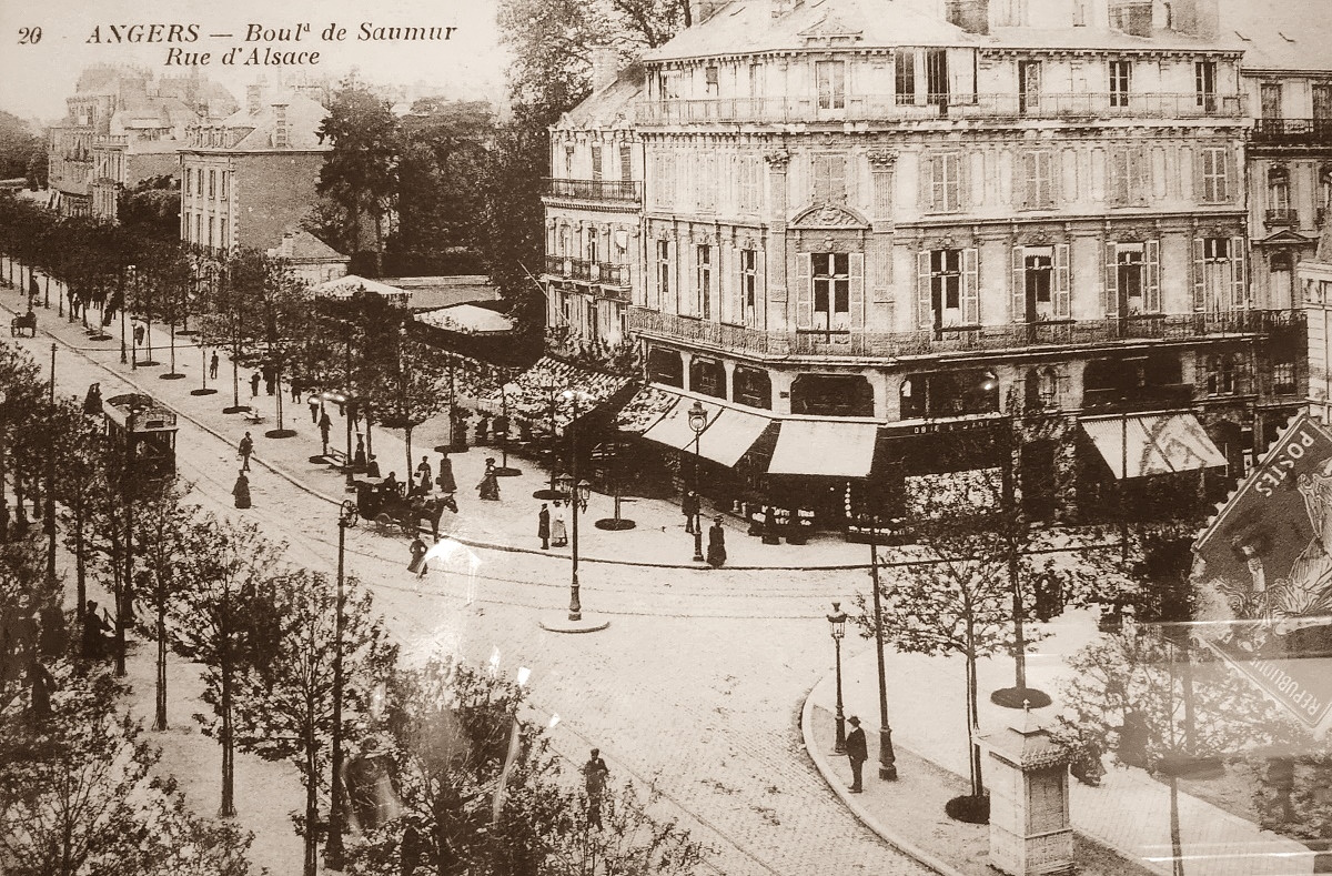 Angers_Bd_de_Saumur