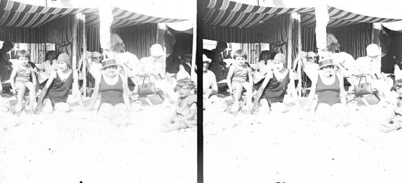 LA PLAGE A PORNICHET EN 1930